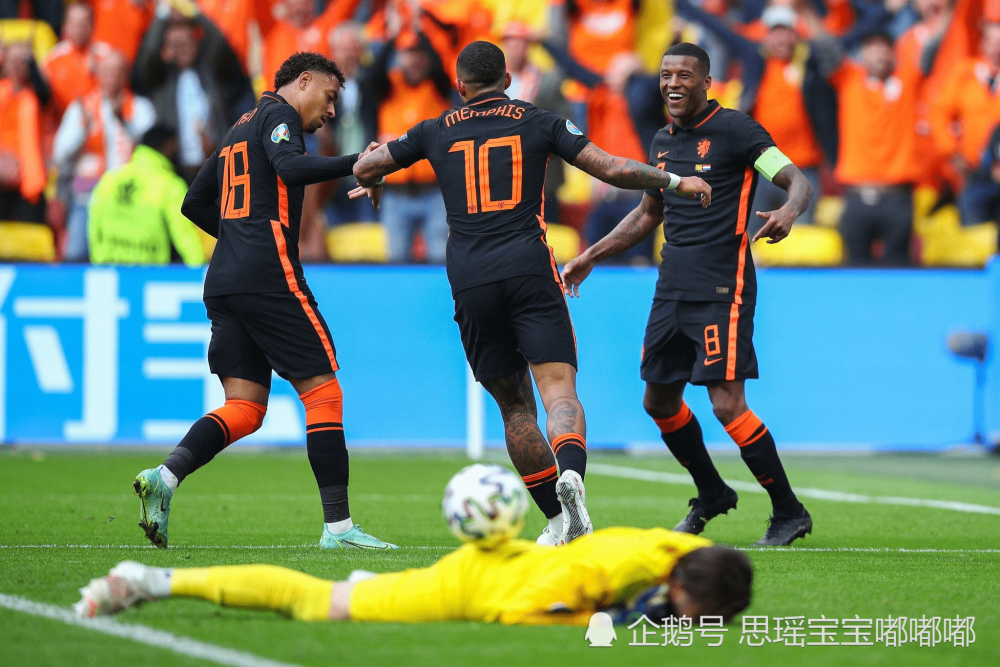 包含赛地聚焦——法国杯今晚热度飙升，塞维利亚刷新队史纪录，底气十足，赛季目标并未改变的词条爱游戏官网