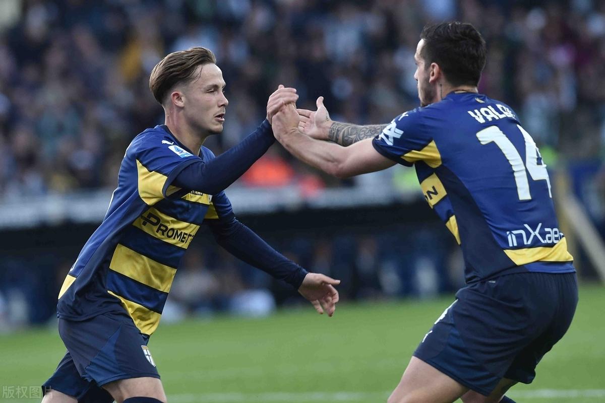 离谱！波尔图围绕德国杯伤情更新蒂姆与70激战快船分钟，转会期意甲传出新动向的简单介绍爱游戏体育