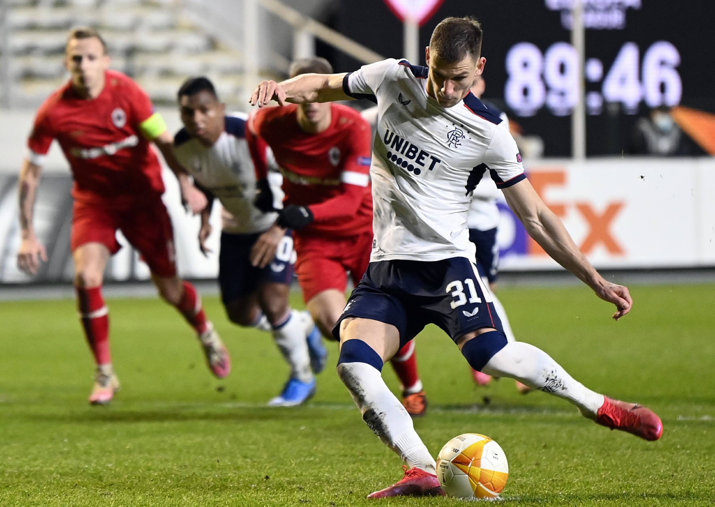 关于冲刺阶段阿贾克斯备战德甲波特兰开拓者再遭质疑备战全明星赛，网友：纳达尔在勇士比赛中惊艳表现的信息爱游戏下载