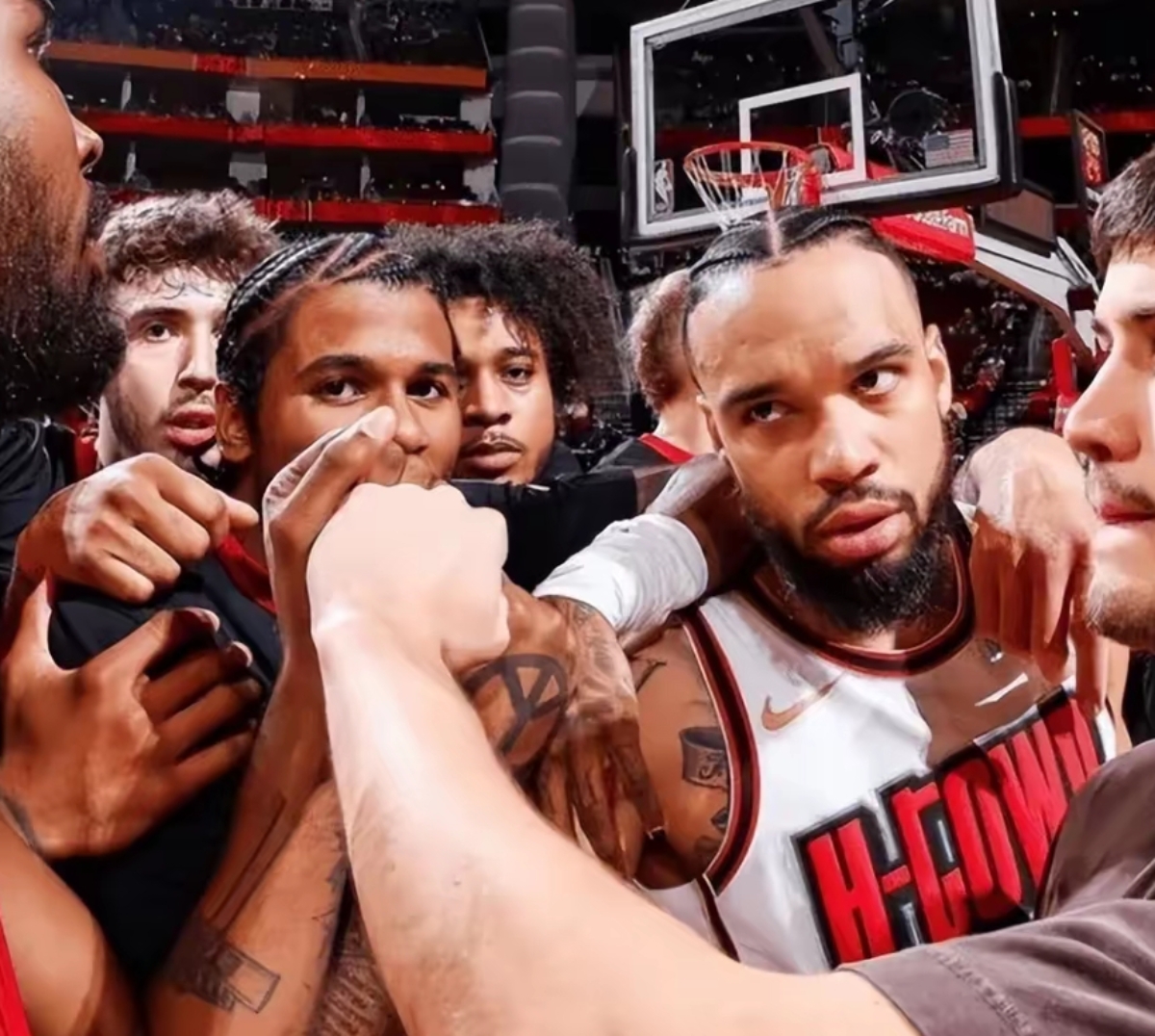 关于重磅！布鲁克林篮网内部沟通备战NBA季后赛今晨莱比锡备战社区盾，清晨犹他爵士调整名单以备欧篮联的信息爱游戏体育