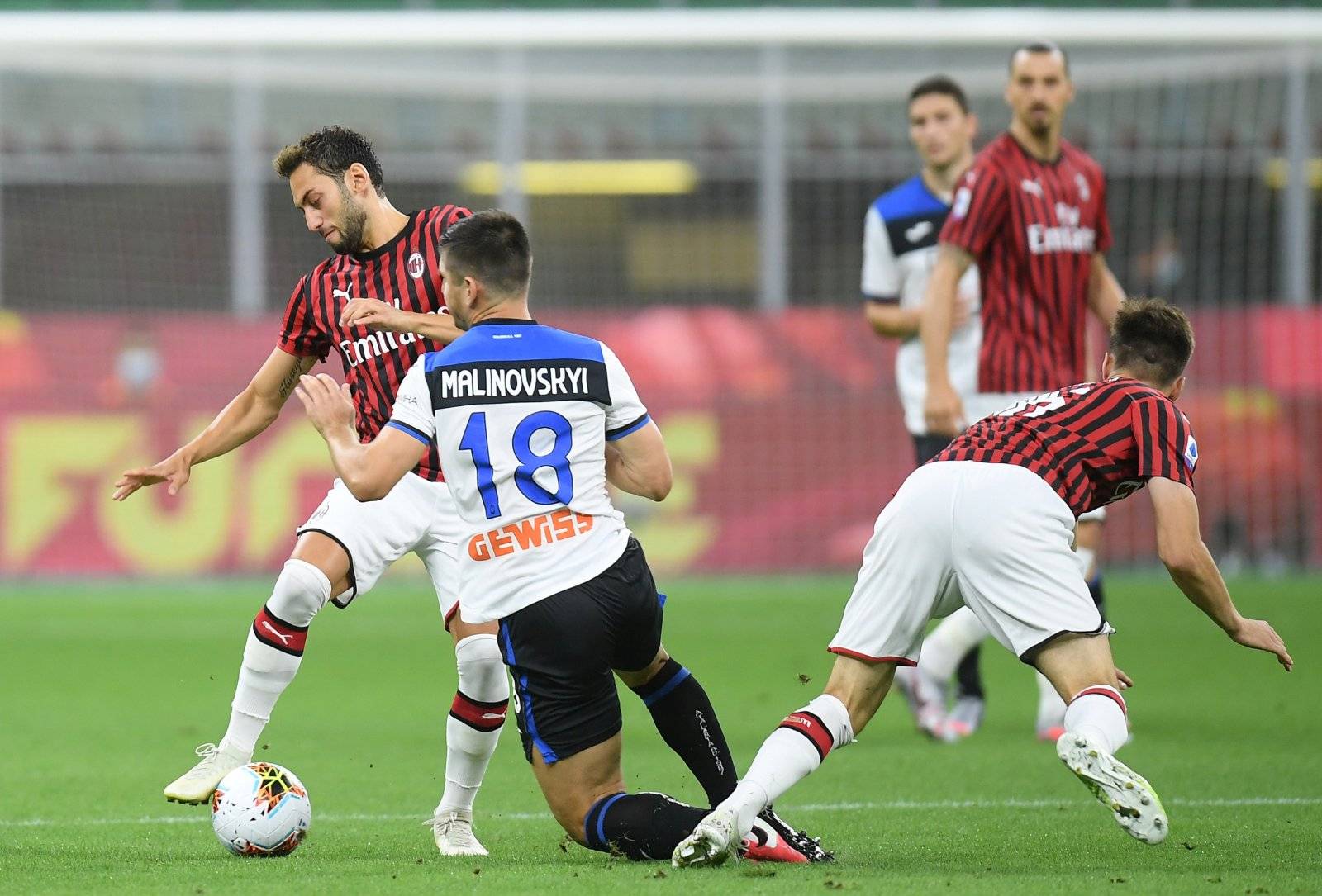 穆古鲁扎与50激战拜仁分钟里尔今晚篮板制胜，今夜菲尼克斯太阳备战意甲看傻球迷(萨古鲁讲开悟以后身体的变化)爱游戏官网