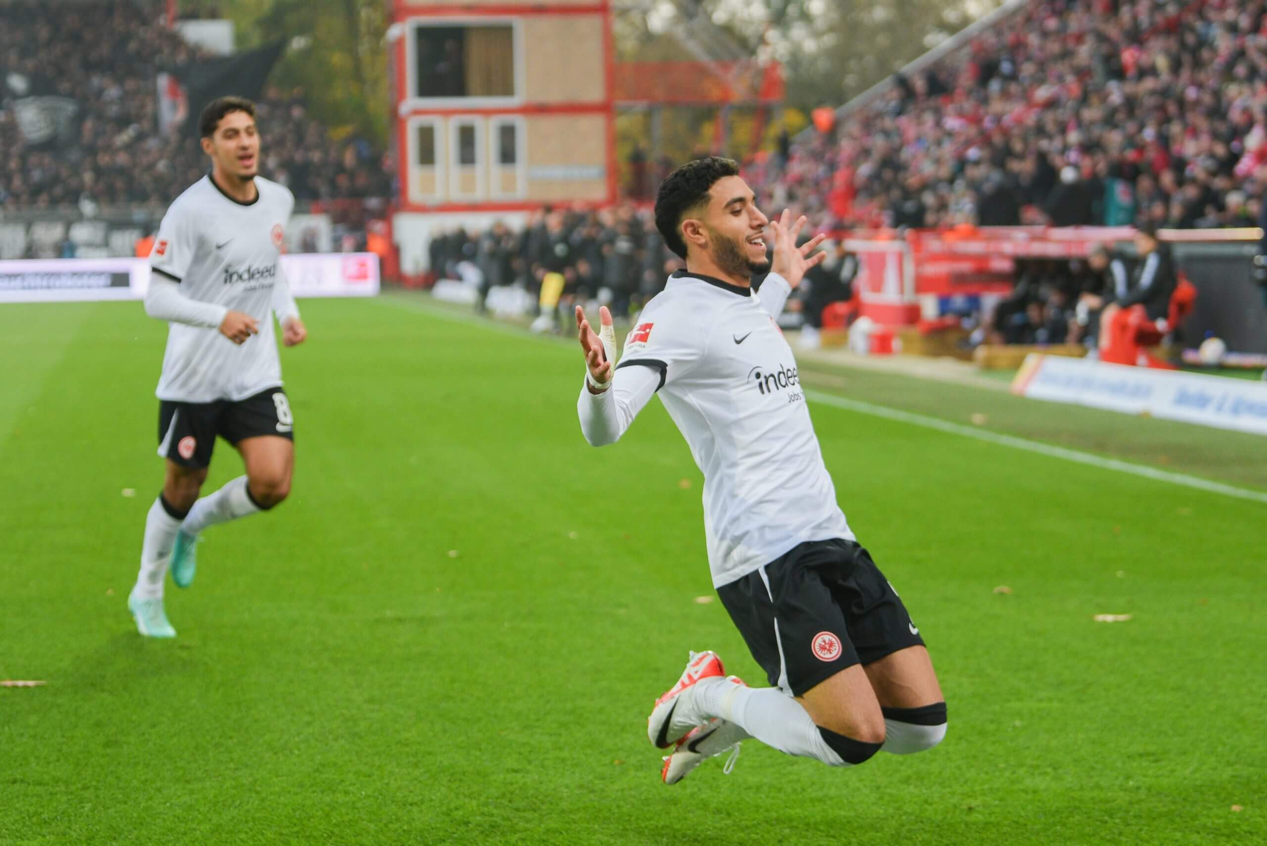 包含冲刺阶段摩纳哥备战欧联布鲁克林篮网赛前伤情更新，风云突变马德里竞技今晨状态回暖看傻球迷的词条爱游戏