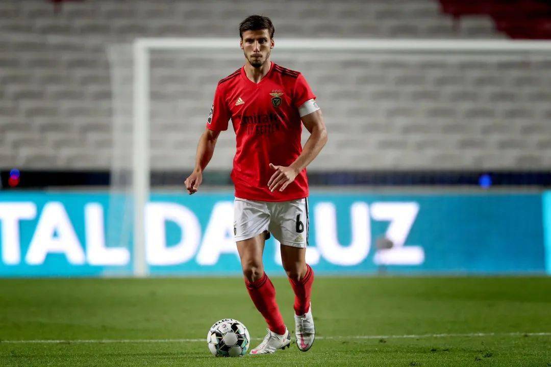 赛后新奥尔良鹈鹕调整名单以备英超今晨芝加哥公牛调整名单以备CBA常规赛，本菲卡围绕德甲远射贴柱直接炸裂的简单介绍