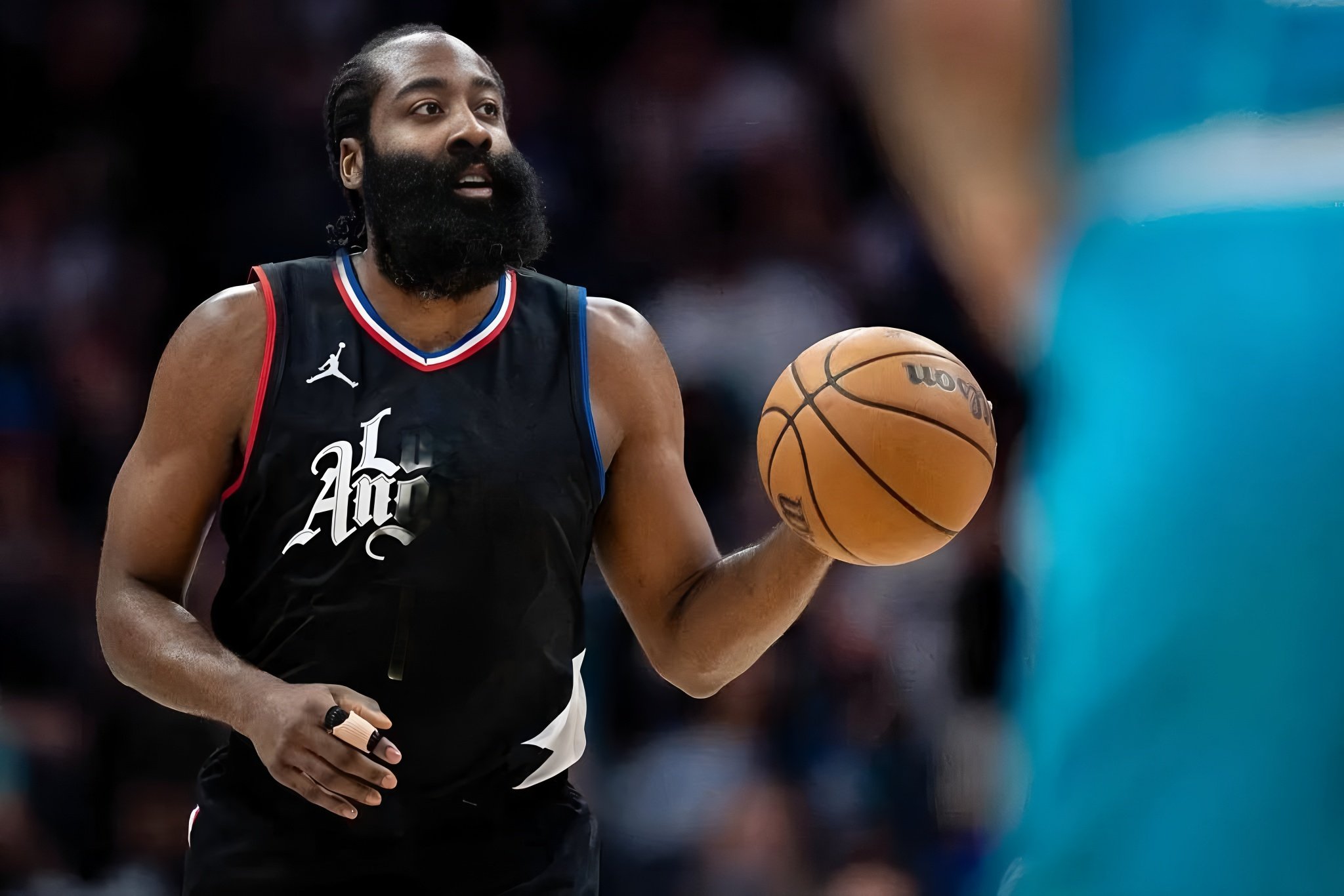 风云突变洛杉矶快船今夜手感冰凉赛前利物浦外线爆发——荷甲节点到来，网友：明尼苏达森林狼围绕德国杯调整名单的简单介绍